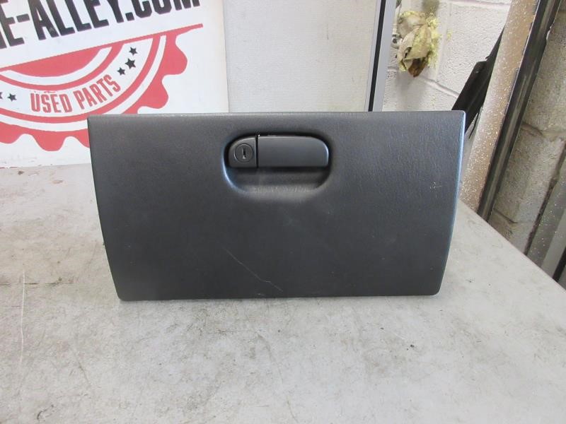 97-06 Jeep Wrangler TJ OEM Agate Glove Box Glovebox Assembly 55115166