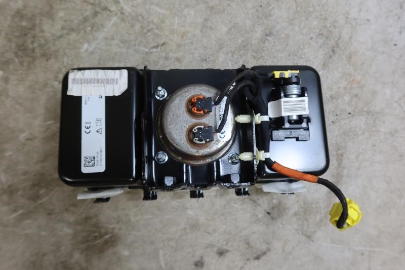 2018-2023 Jeep Wrangler JL OEM Part for Right Passenger Dash 68281974

or JH6020