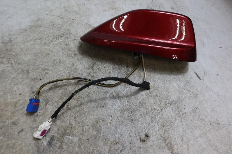 2016 2017 Dodge Durango OEM Roof Sharkfin Antenna Assembly 1YG06NRVAF