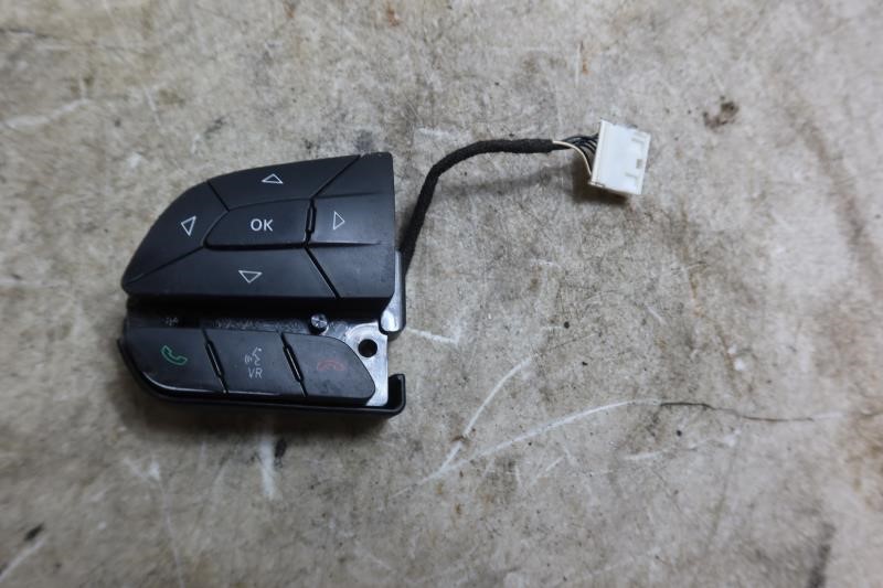 2014-2025 Dodge Durango OEM Steering Wheel Controls Button 68245341