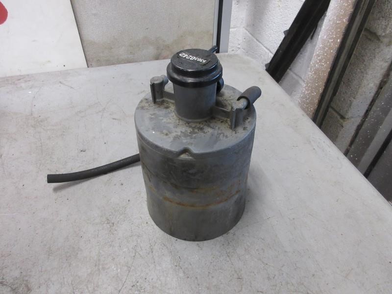91-95 Jeep Wrangler YJ OEM Charcoal Fuel Vapor Evap Canister 53030242