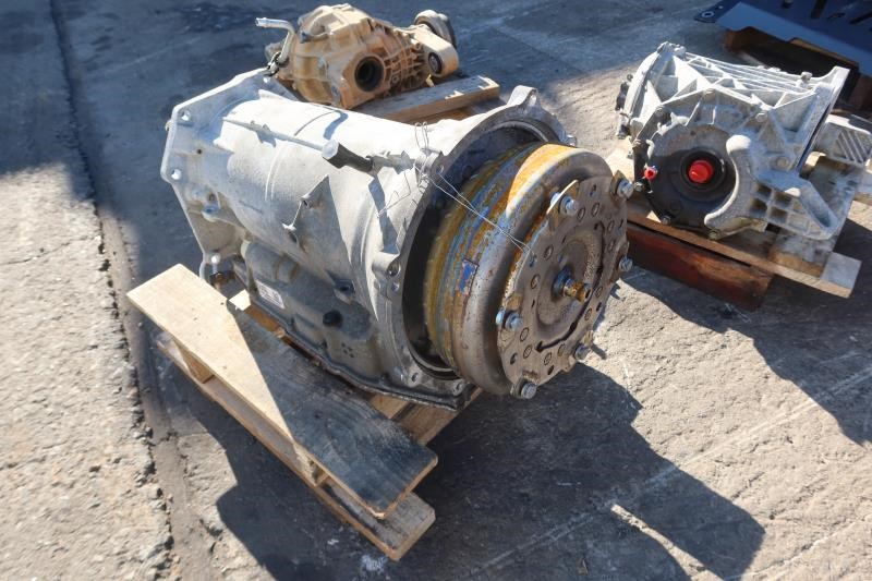 2015-2019 Chevy Corvette C7 OEM Automatic Transmission Assembly 24273222