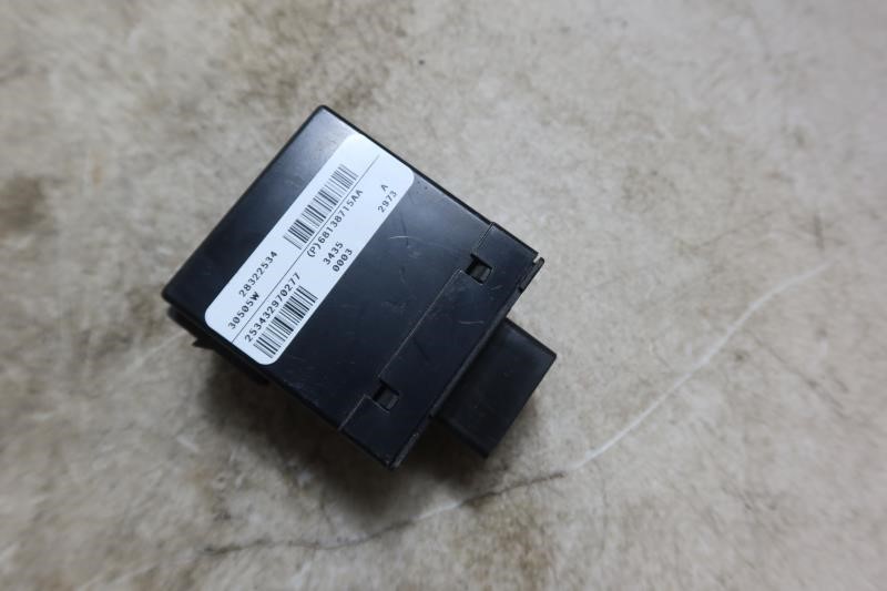 2012-2017 Jeep Wrangler JK OEM Heated Seat Control Module 68138715