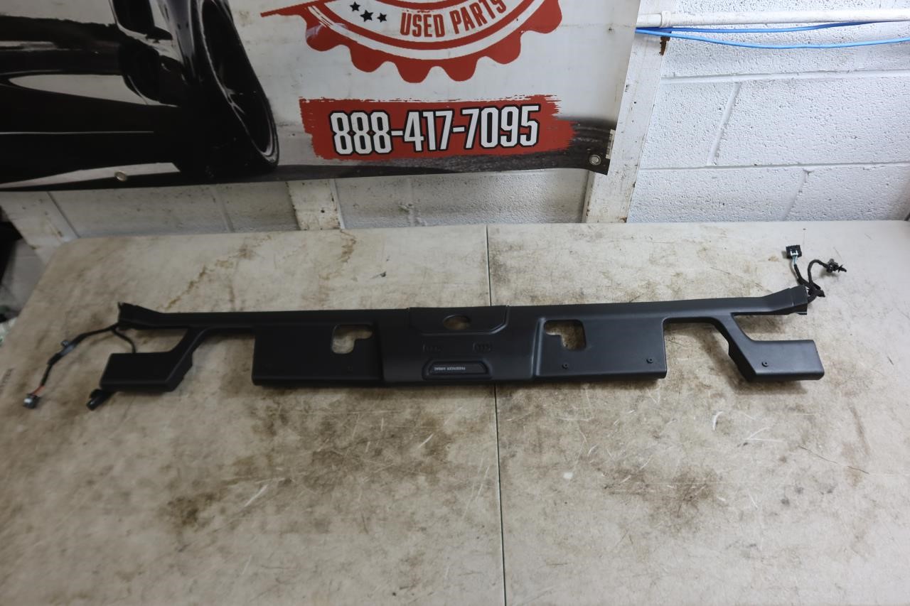 2021-2023 Jeep Wrangler JL OEM Windshield Header Trim w/ Wiring 68470564