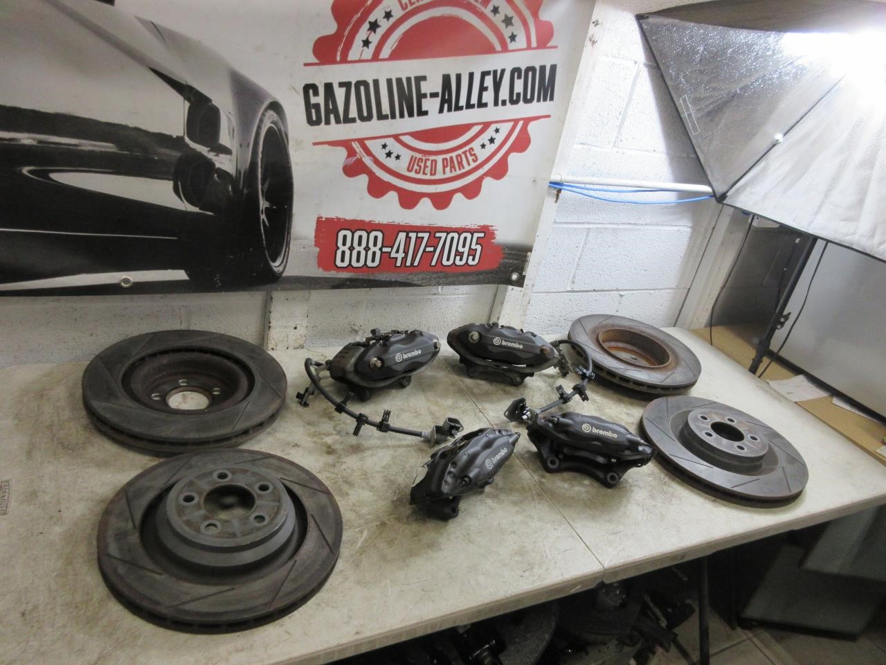 2017-2020 Dodge Challenger RT OEM Front & Rear LH RH Brembo Brake Calipers