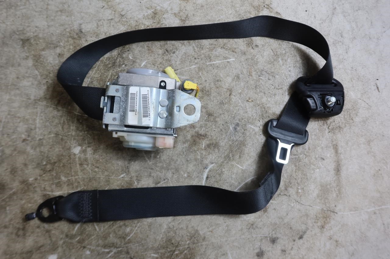 2011-2018 Jeep Wrangler JK 4 Door OEM Front Right Passenger Seat Belt 5KC66DX9AG