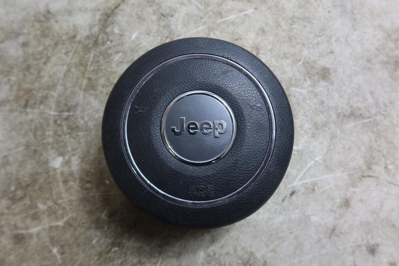 2011-2018 Jeep Wrangler JK OEM Left Driver Steering Wheel Airbag 1QP31DX9AL