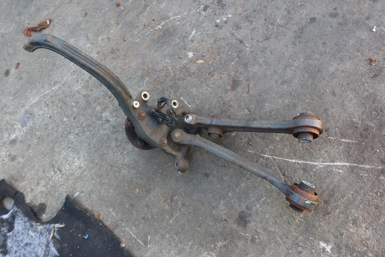 2015-2023 Dodge Challenger OEM Front Right Passenger Knuckle Spindle 05181899