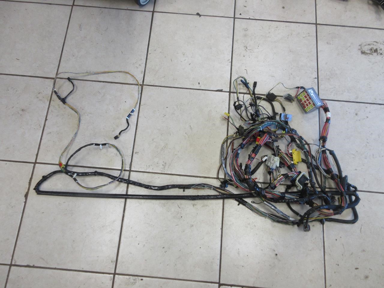 2006 Jeep Wrangler TJ LJ OEM Body Wiring Harness 56055147