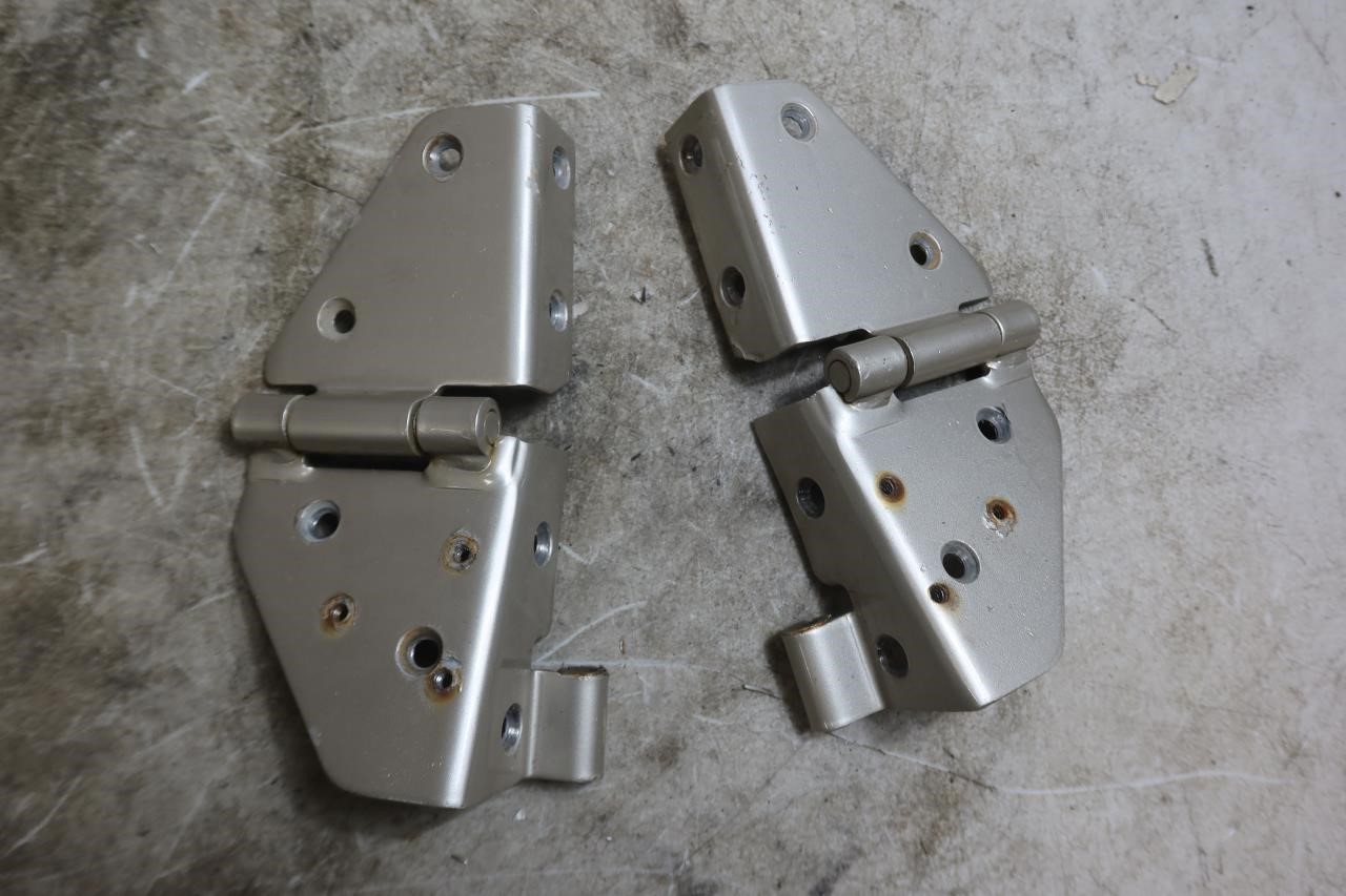 1976-1995 Jeep Wrangler CJ CY OEM Windshield Hinge Pair Left Right 55074880