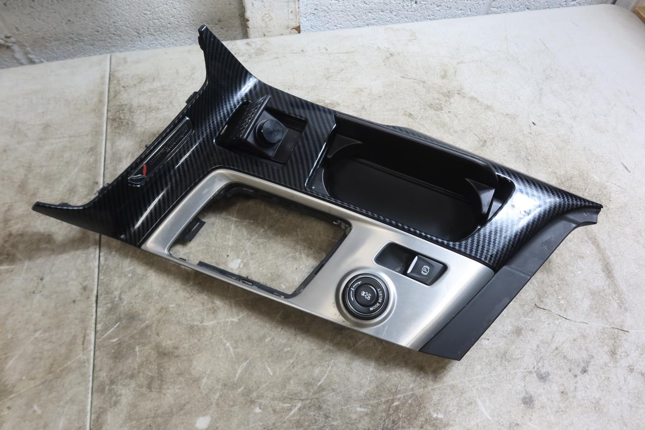 2014-2019 Chevy Corvette C7 OEM Center Console Shift Bezel Cupholder 22940550