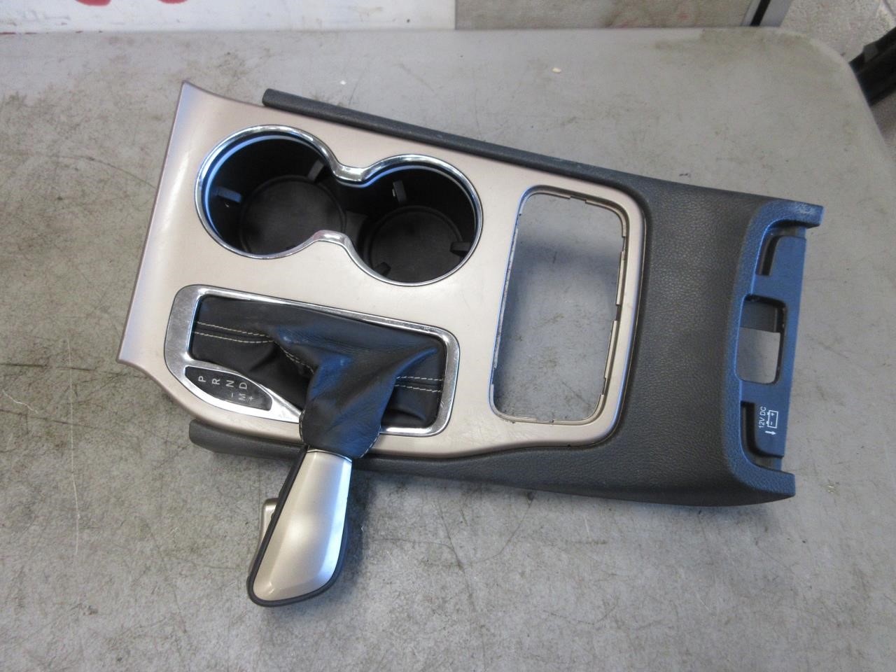 2016 2017 Jeep Grand Cherokee OEM Gear Shift Indicator Bezel 5VK202X9AE