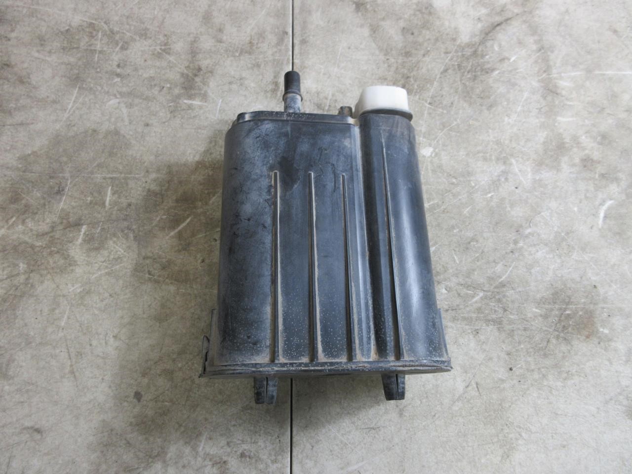 12-2018 Jeep Wrangler JK OEM Fuel Vapor Evap Evaporator Canister 68072074