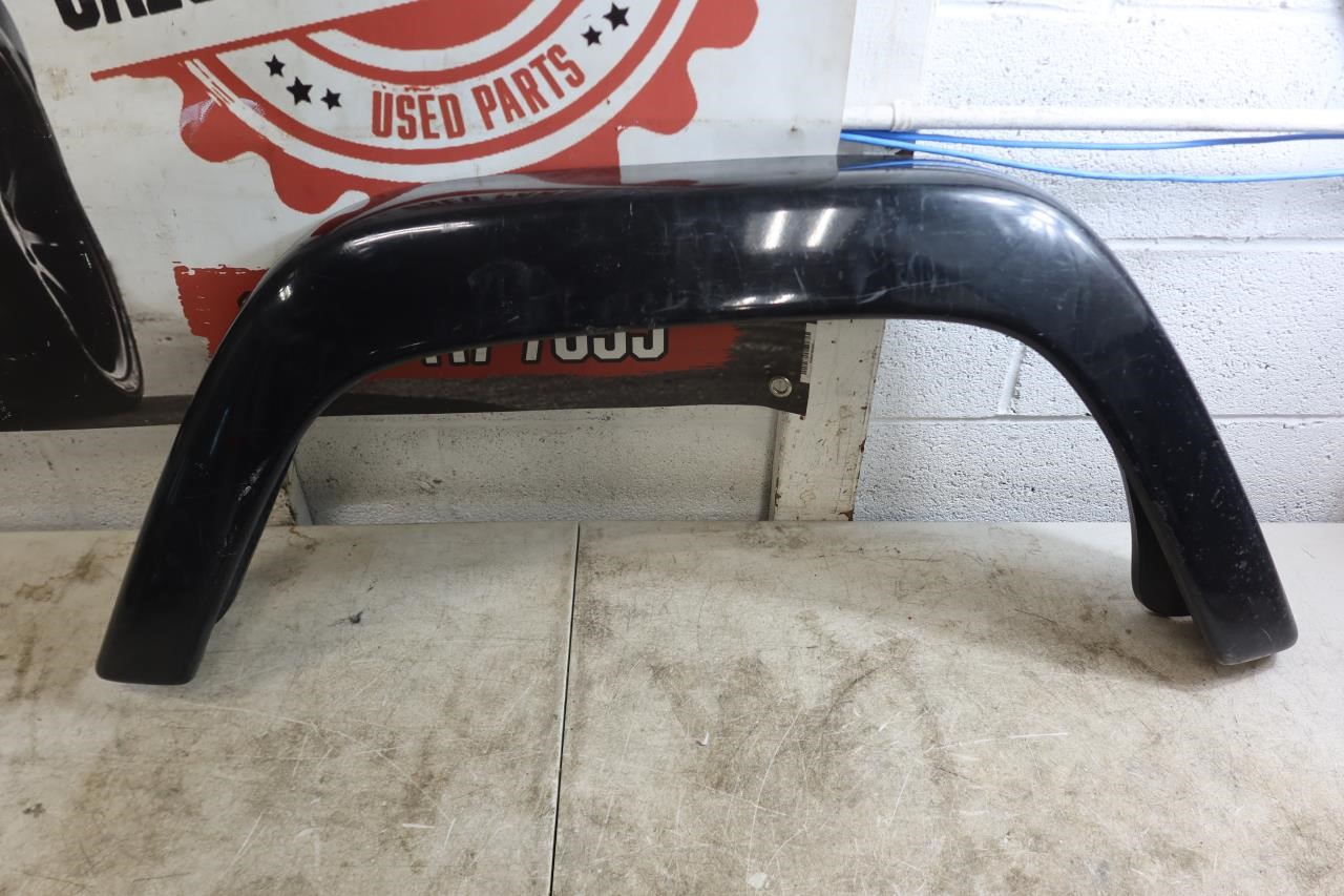 2001-2006 Jeep Wrangler TJ Rubicon OEM Rear Right Passenger Flare 5DS74TZZAD