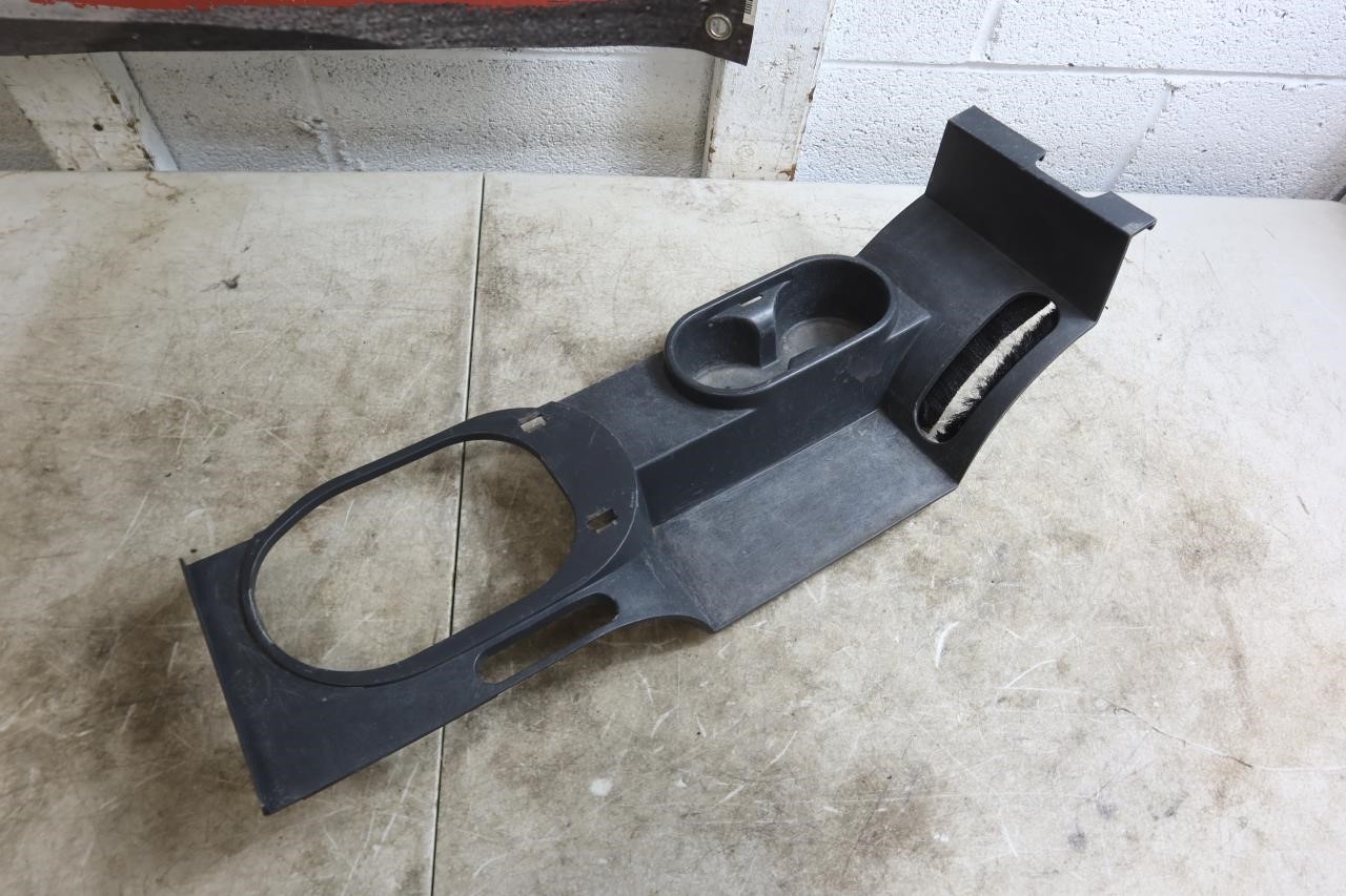 2007-2010 Jeep Wrangler JK OEM Center Console Bezel 1CG46XDVAB / 1CG47XDVAB