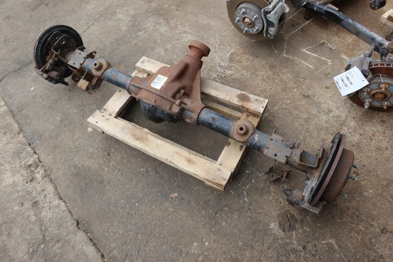 2007-2018 Jeep Wrangler JK JKU OEM Rear Differential Axle Dana 44 3.73 Ratio