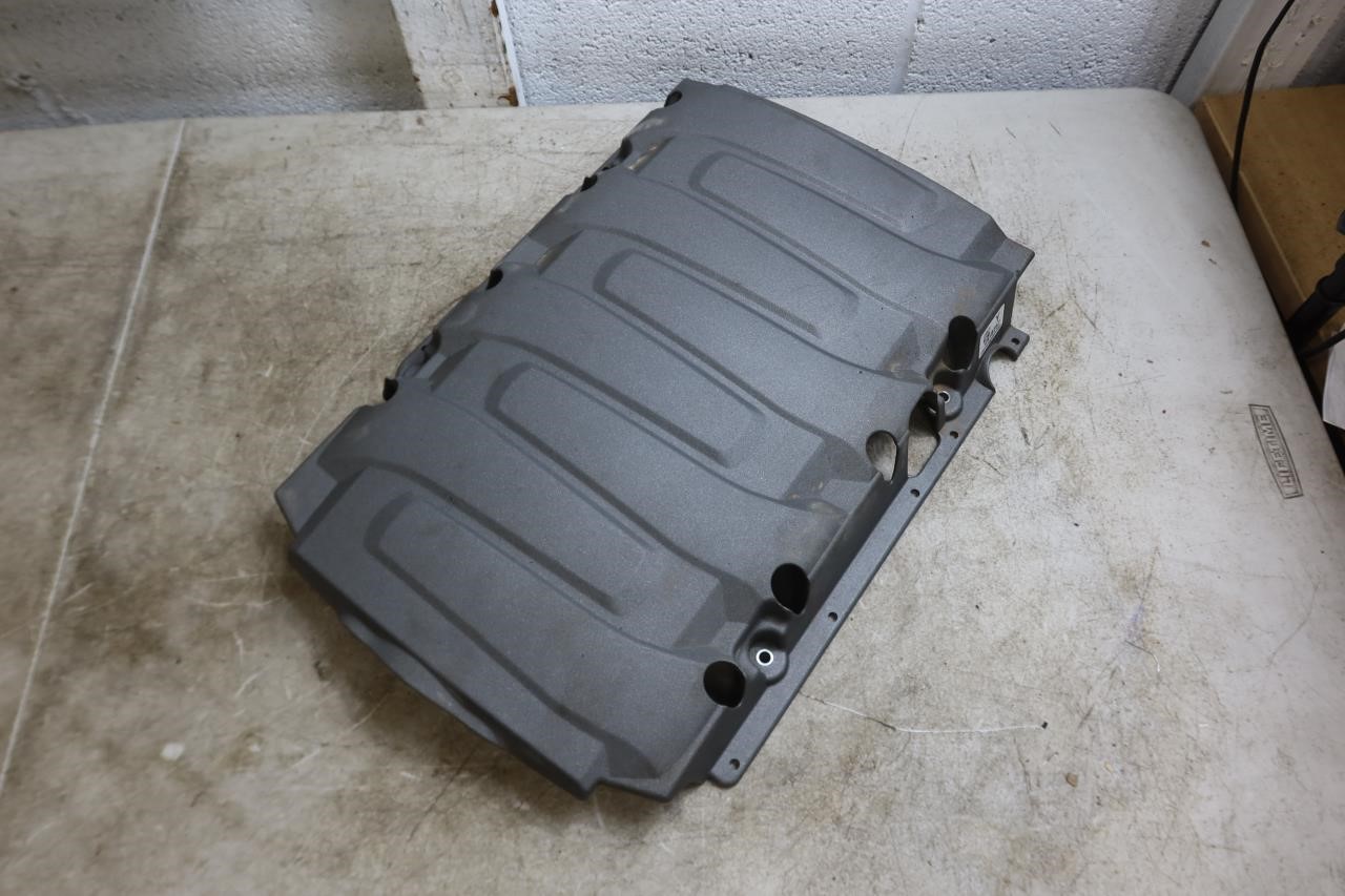 2014-2019 Chevy Corvette C7 OEM Intake Manifold Upper Cover Panel 12619757