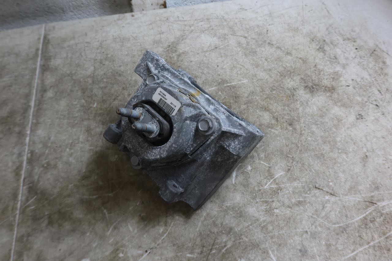 2014-2025 Dodge Durango OEM Transmission Mount w/ Bracket 68032662 / 68275992