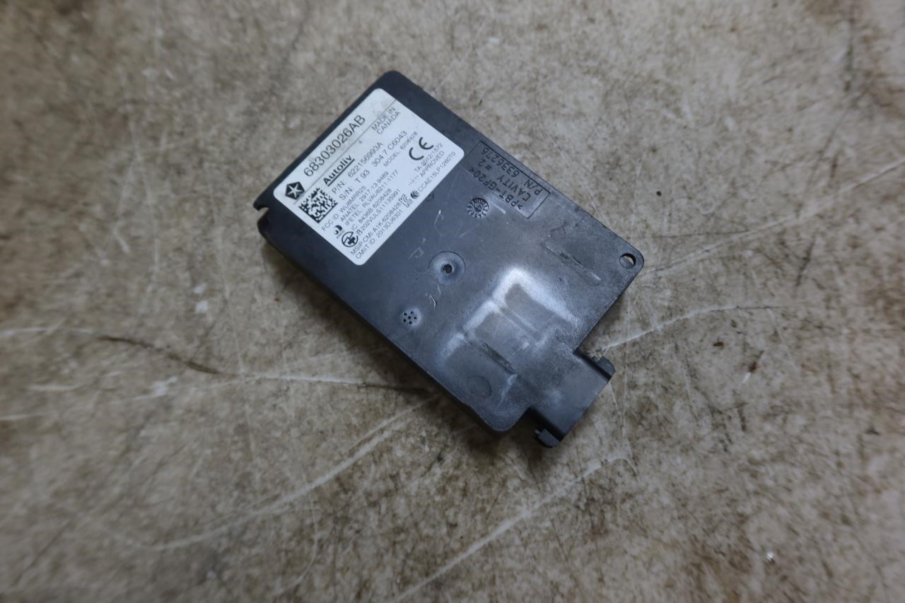 2015-2018 Dodge Charger OEM Blind Spot Detection Module 68303026