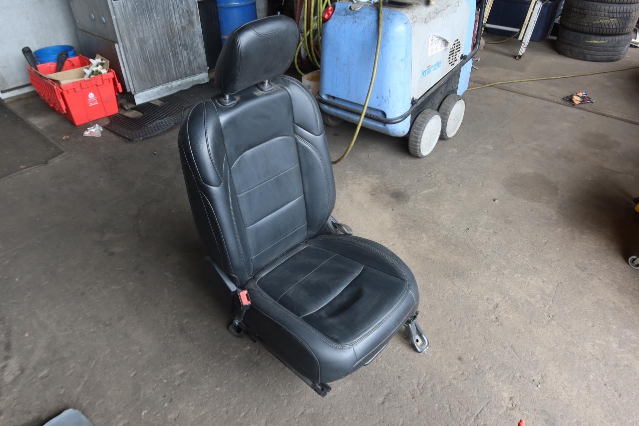 2018-2024 Jeep Wrangler JL 4 Door OEM Front Left Driver Seat Leather Black LH