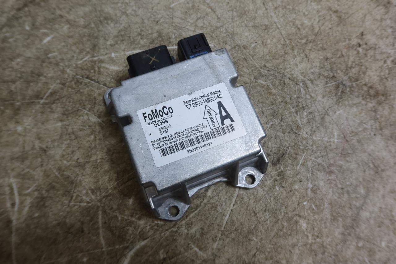 2013 2014 Ford Mustang OEM SRS Occupant Restraint Module DR33 14B321 AC