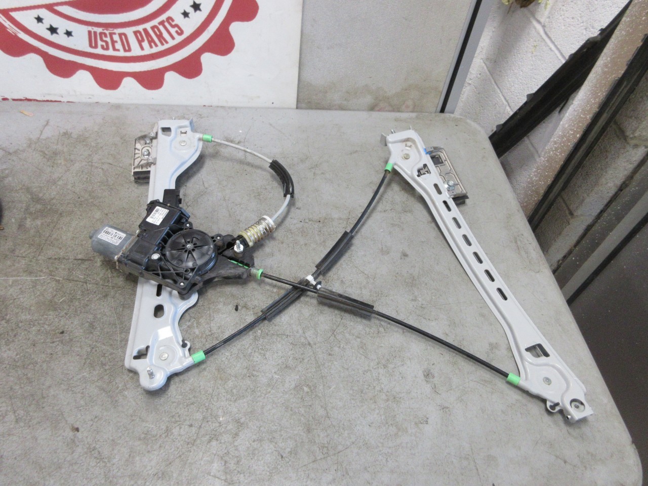 14-19 Chevy Corvette C7 OEM Front Left Driver Window Regulator & Motor 23274904