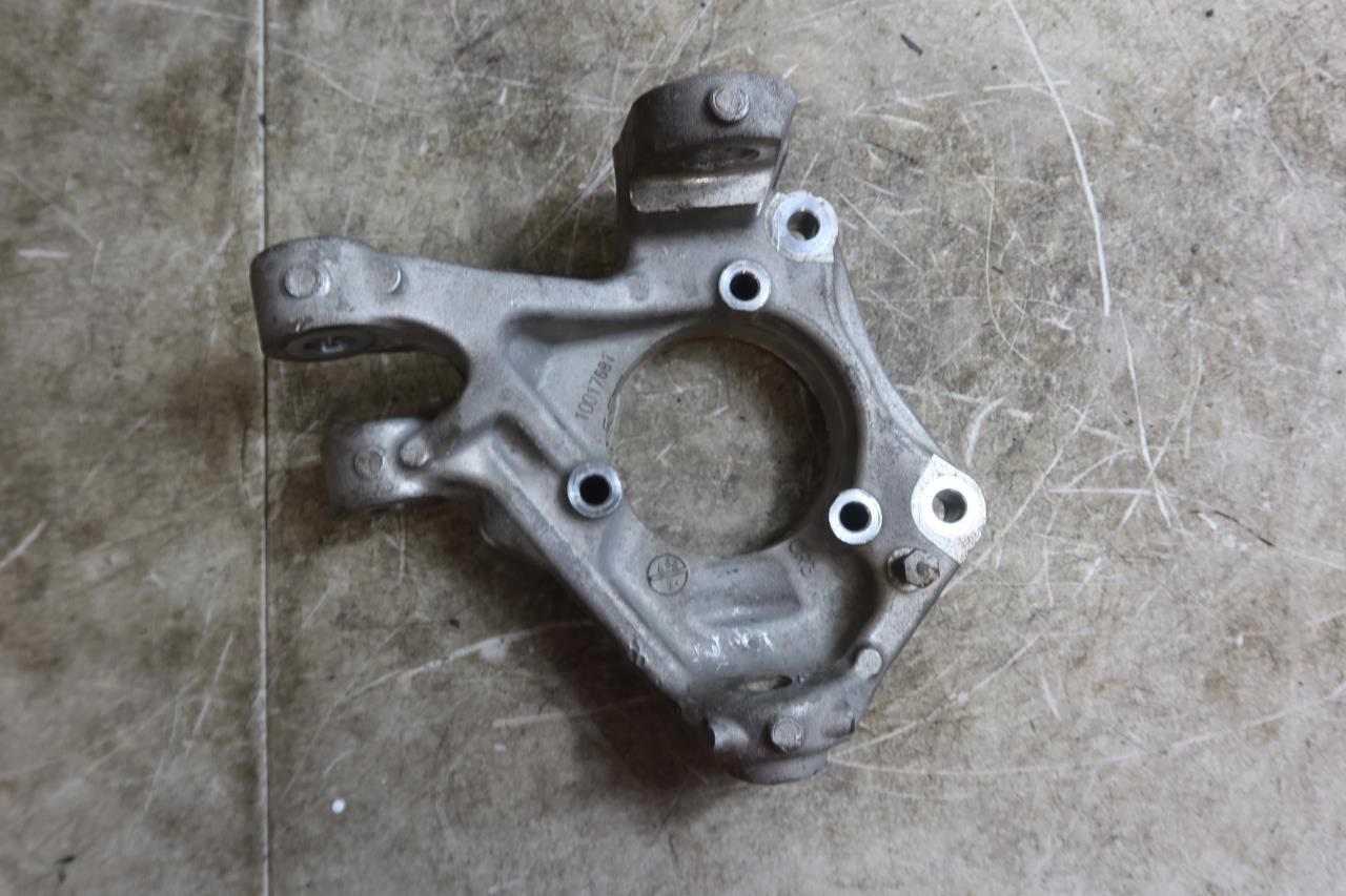 2018-2023 Jeep Wrangler JL OEM Front Right Passenger Knuckle 68388828