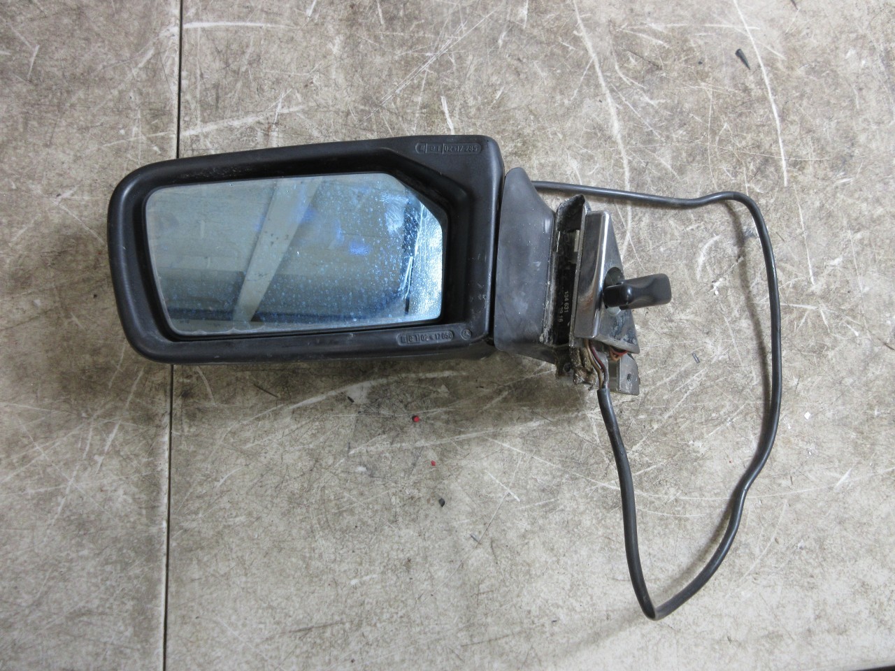 72-89 Mercedes R107 380SL 560SL Left Driver Side View Mirror Chrome 