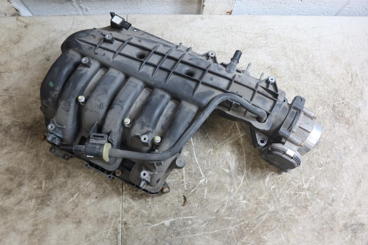 2018-2024 Jeep Wrangler OEM 3.6L Upper Air Intake Manifold w/ Throttle Body