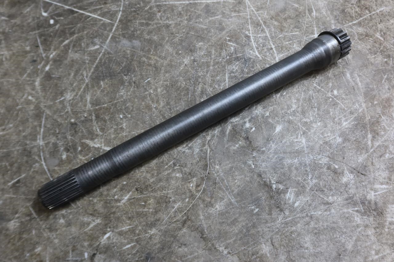 2018-2025 Jeep Wrangler JL OEM Front Right Passenger Intermediate Shaft 68394141