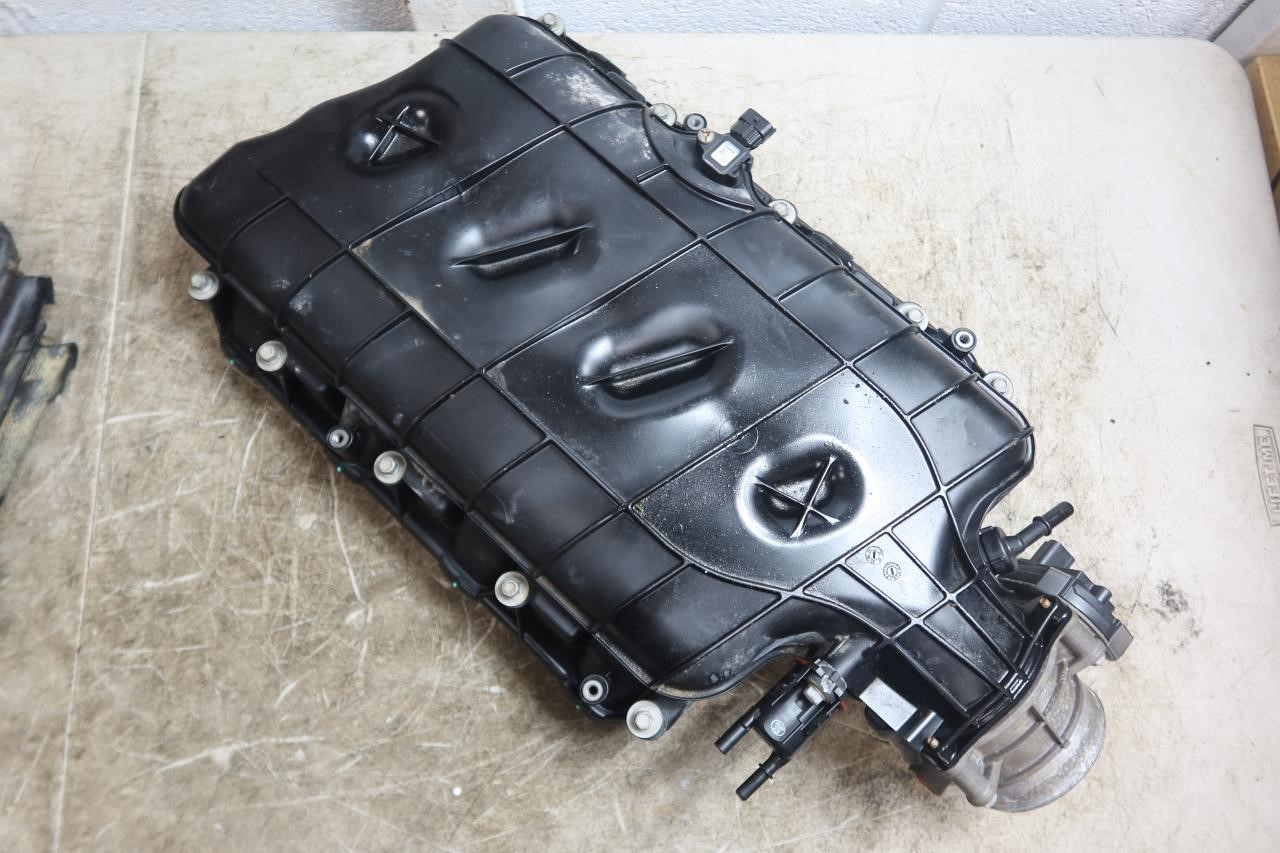 2014-2019 Chevy Corvette C7 OEM 6.2L Intake Manifold w/ Throttle Body 12629466