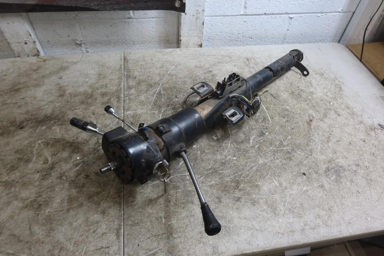 1986-1989 Mercedes Benz 560SL OEM Steering Column Assembly 1074603516