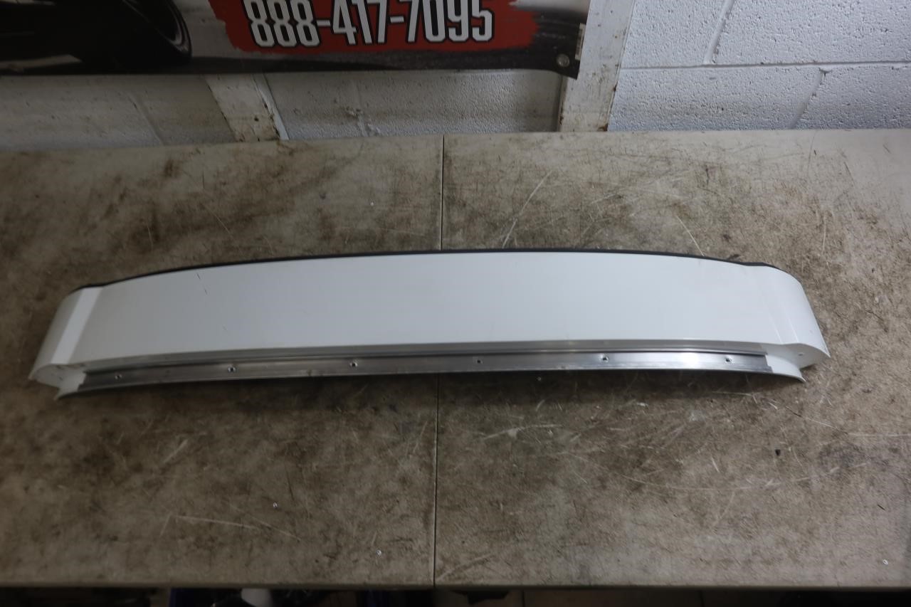 2014-2019 Chevy Corvette C7 OEM Rear Roof Extension Panel White 23316884