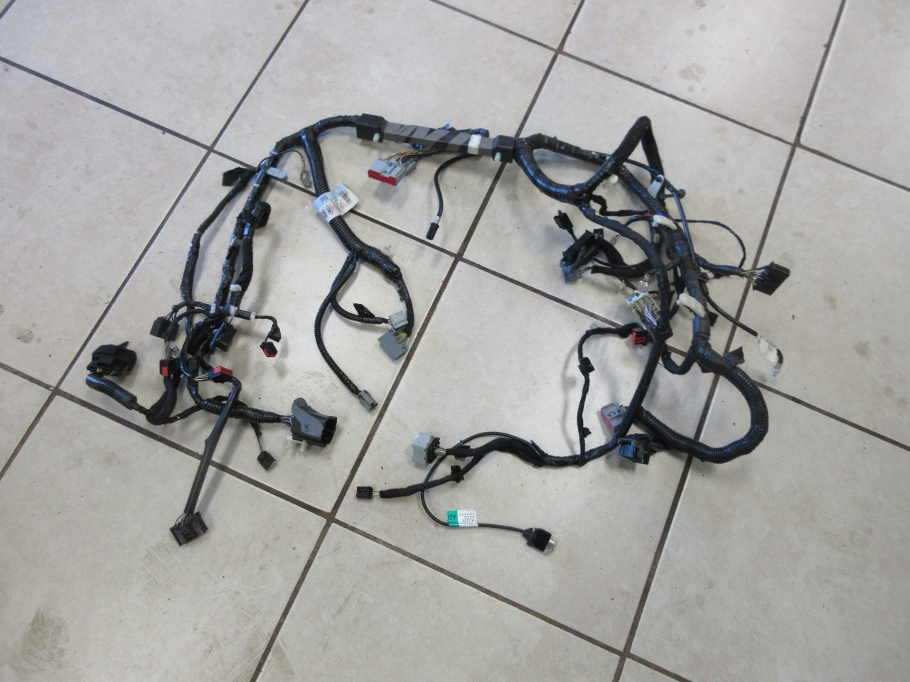 2014 Ford Mustang OEM Dash Wiring Wire Harness DR3T14401BH