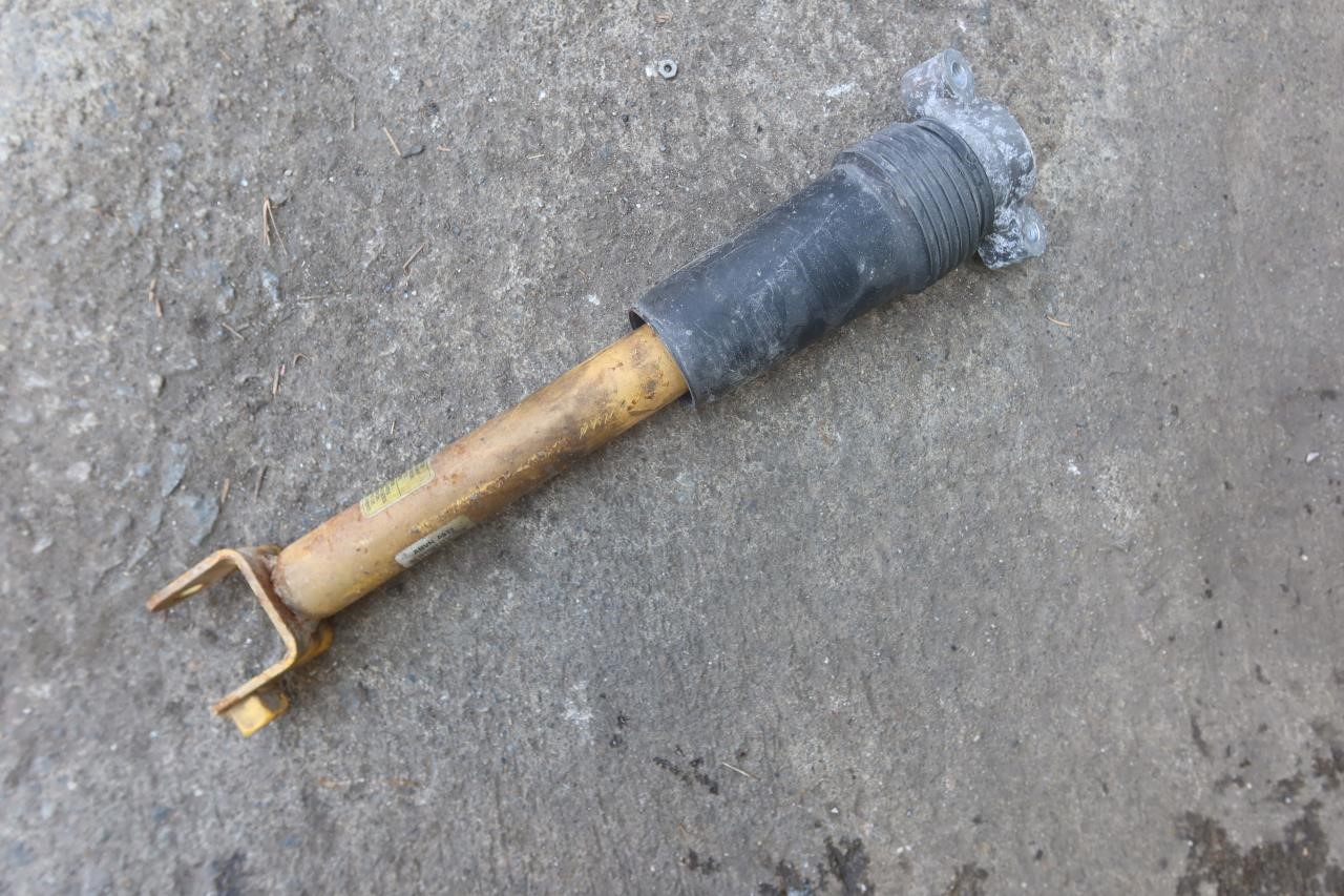 2014-2019 Chevy Corvette C7 OEM Rear Shock Strut Single 23171681