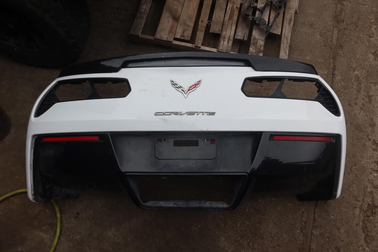 2014-2019 Chevy Corvette C7 Base OEM Rear Bumper Cover Assembly 23452910 