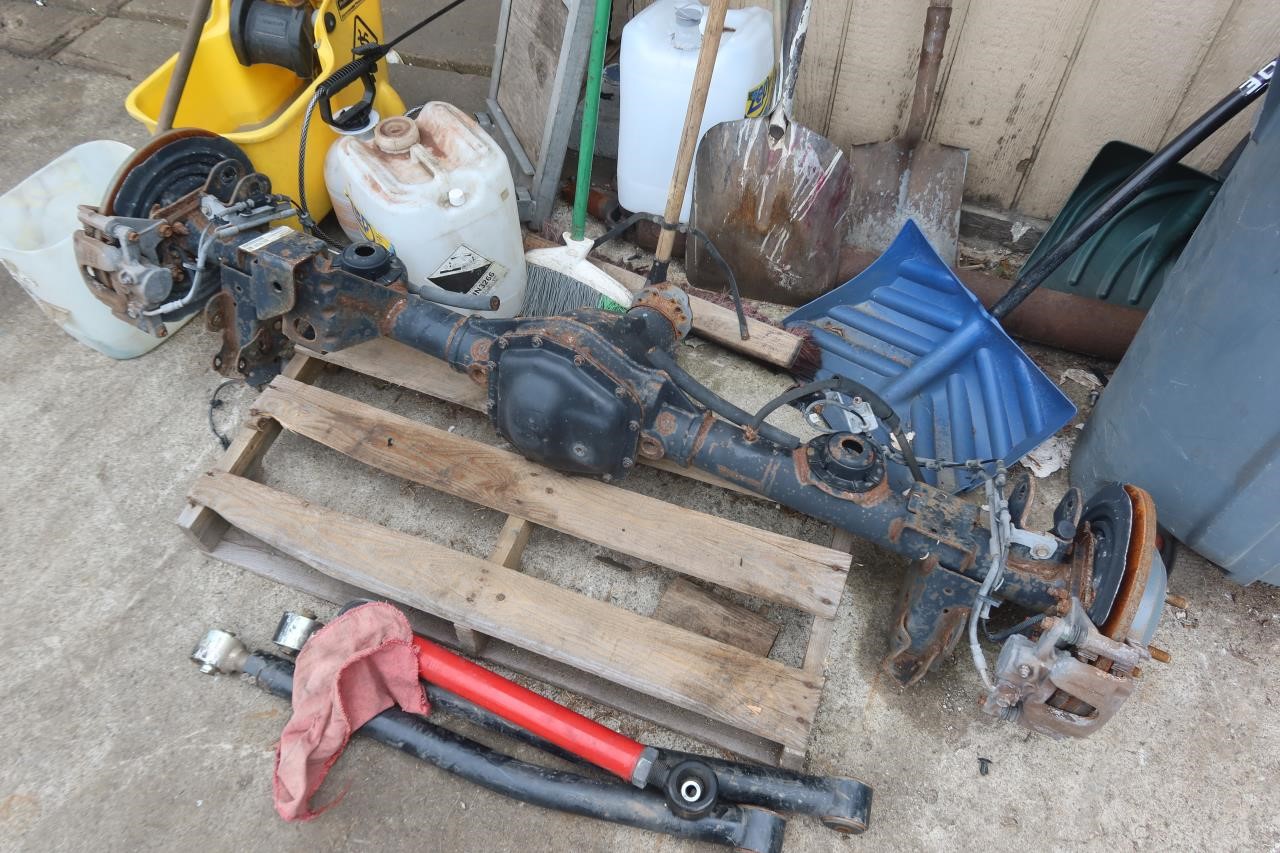 2018-2023 Jeep Wrangler JL OEM Rear 3.45 Axle Assembly 68294260 