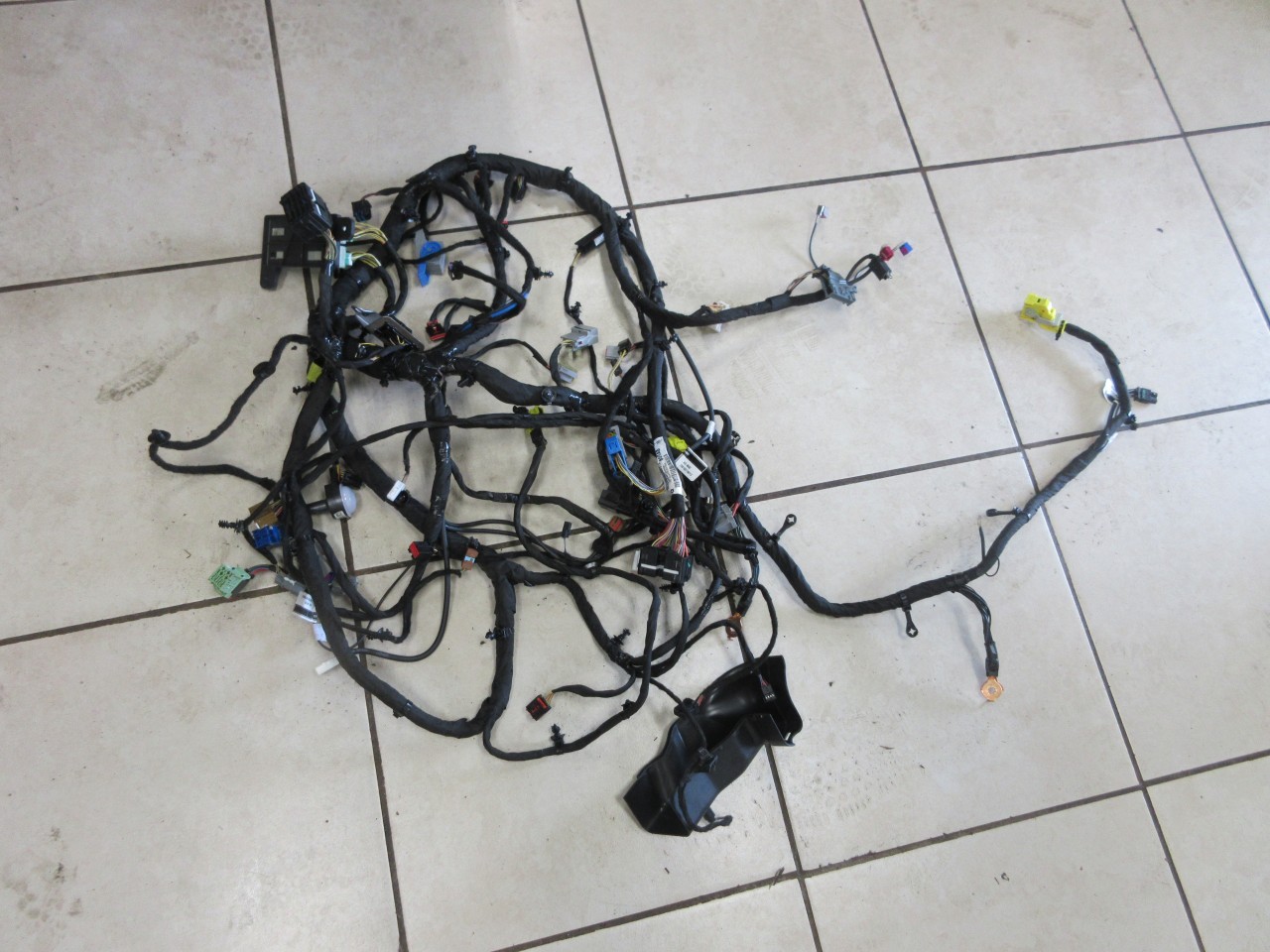 2021 2022 Dodge Durango OEM Instrument Panel Wiring Harness 68460805