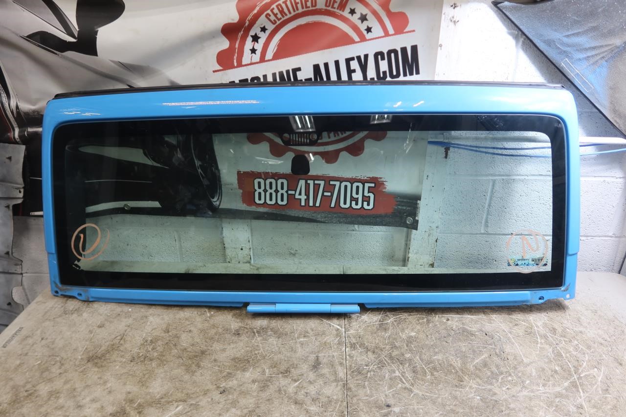 2007-2018 Jeep Wrangler JK JKU OEM Windshield Frame with Glass 68028605