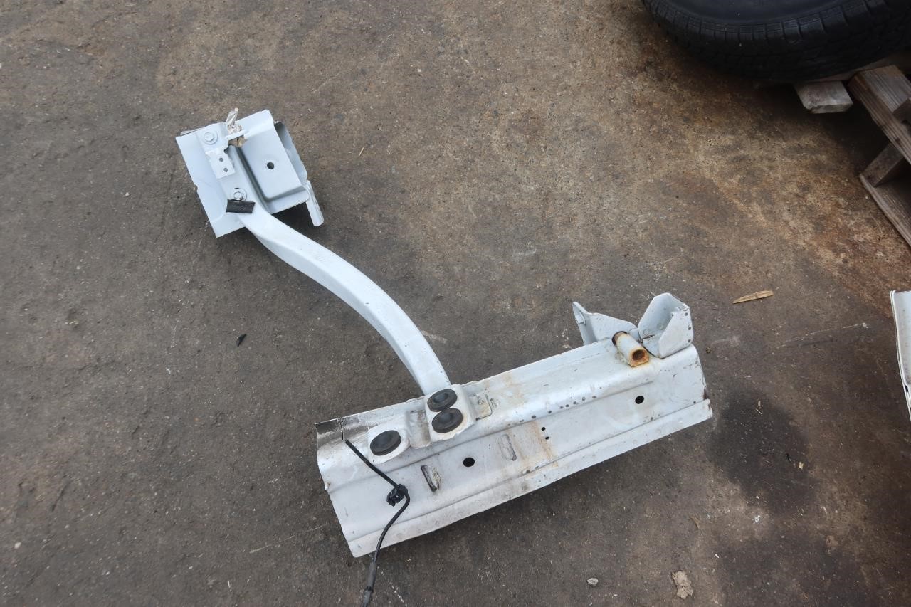 2011-2022 Dodge Durango OEM Front Left LH Driver Side Frame Rail 68224808