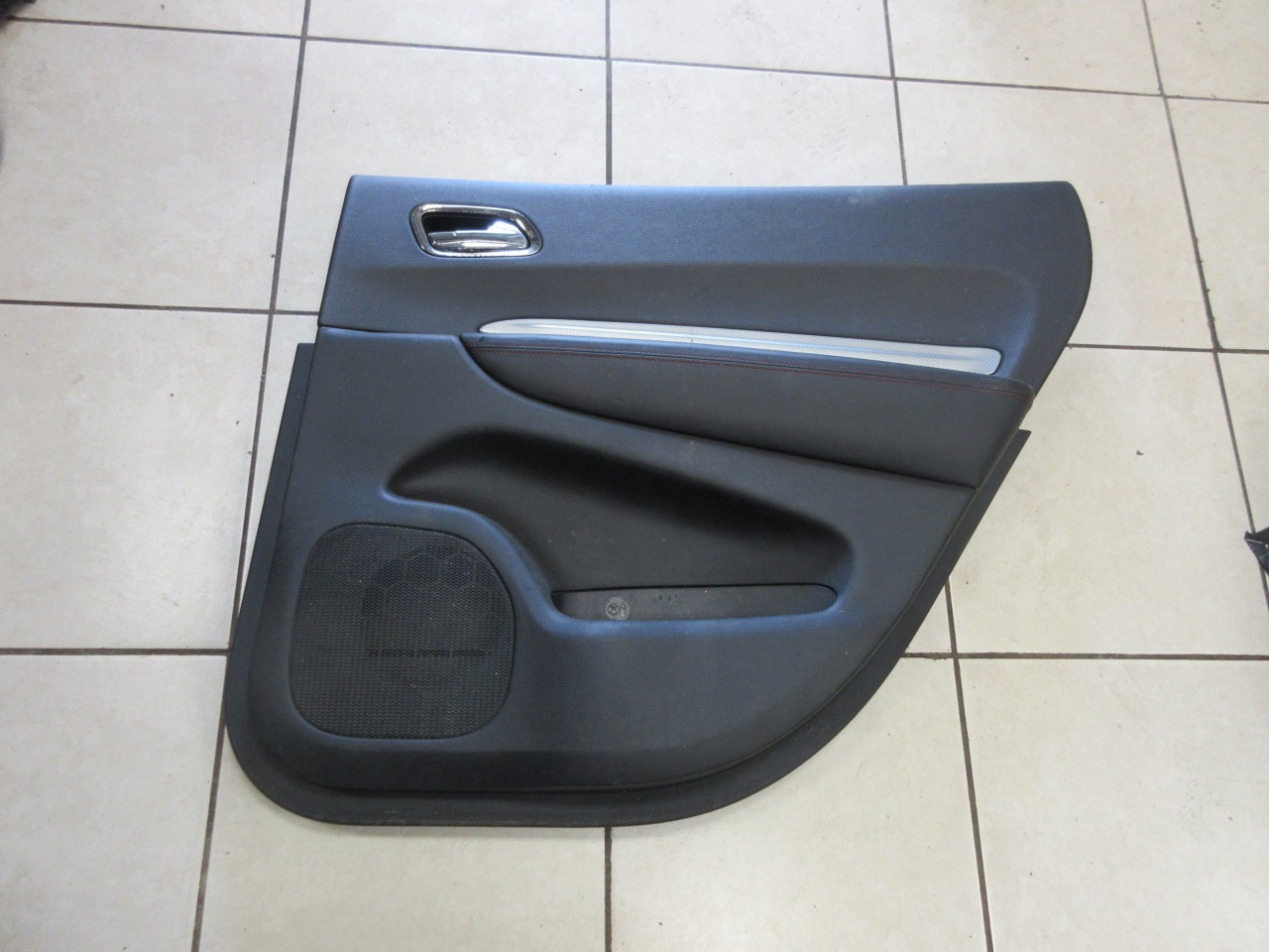 2018 Dodge Durango R/T OEM Rear Right Passenger Door Trim Panel 6CV895