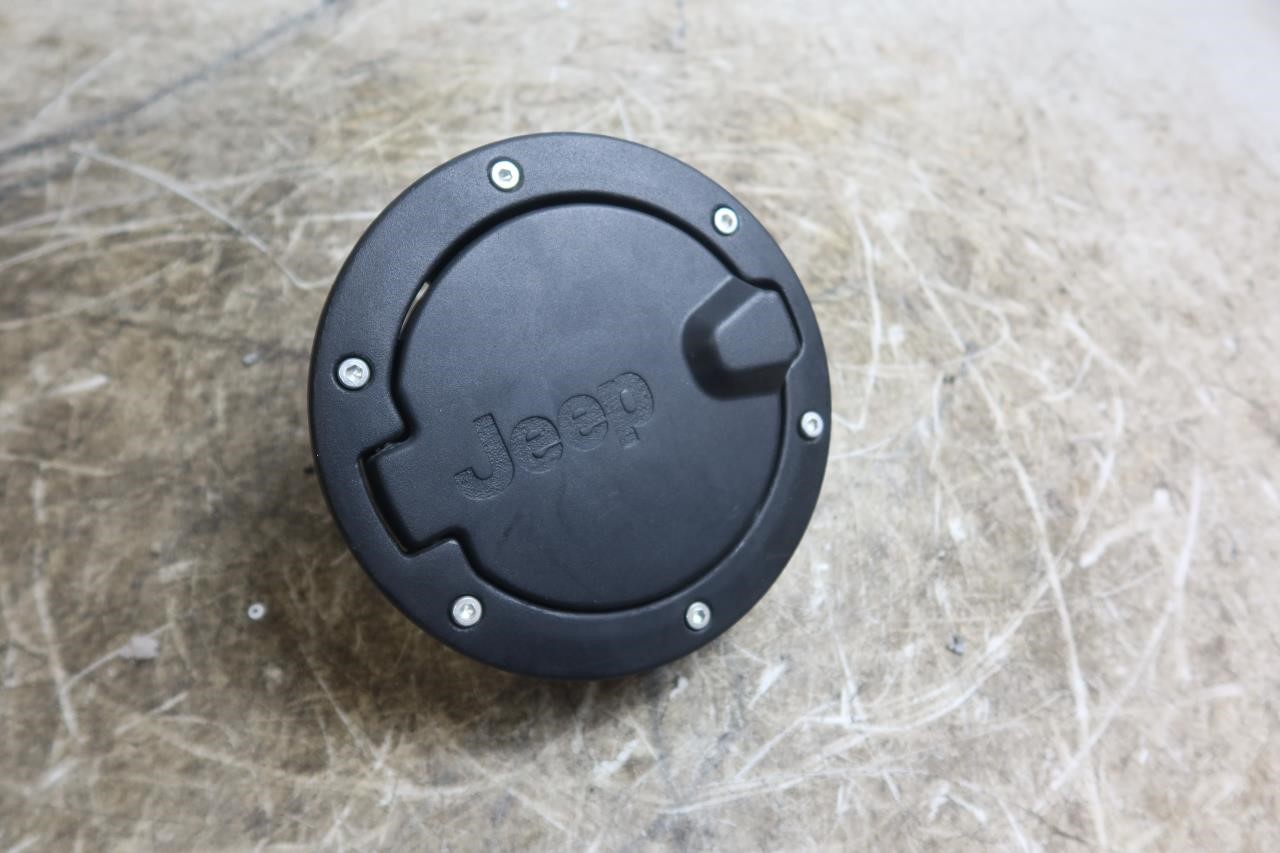 2011-2018 Jeep Wrangler JK OEM Metal Fuel Door w/ Cap 68394981