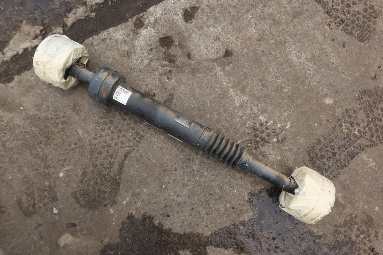 2018-2025 Jeep Wrangler JL 2 Door OEM Rear Drive Shaft Assembly 68272535