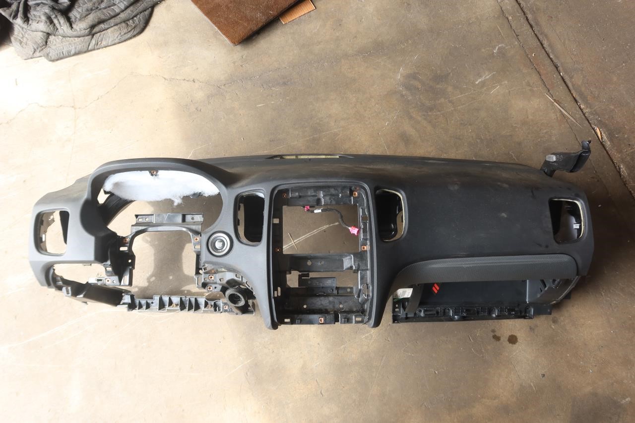 2014-2020 Dodge Durango OEM Dashboard Dash Instrument Panel w/ Bag 68195937