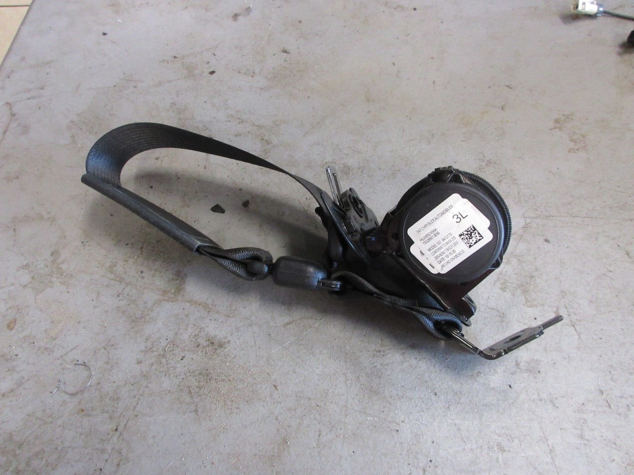 2019-2025 Dodge Durango OEM 3rd Row Outer Seat Belt 6JW85DX9AB