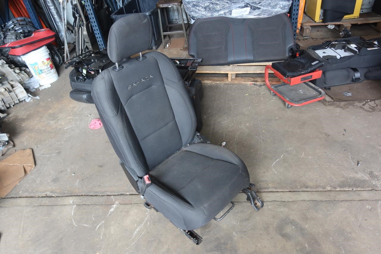 2018-2024 Jeep Wrangler Sahara 4 Door OEM Front Left Driver Seat Cloth Black
