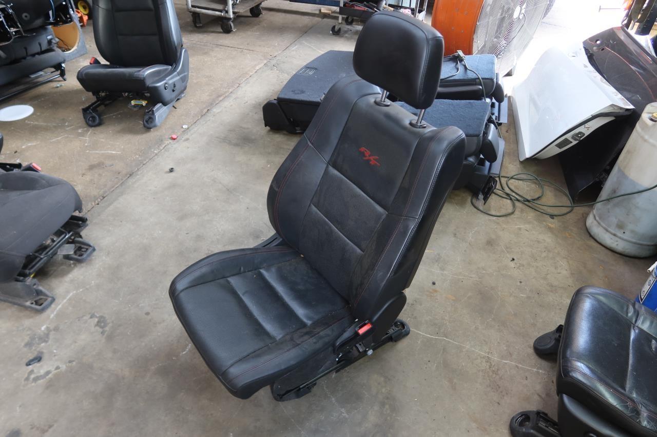 2014-2020 Dodge Durango RT OEM Front Right RH Passenger Seat Black