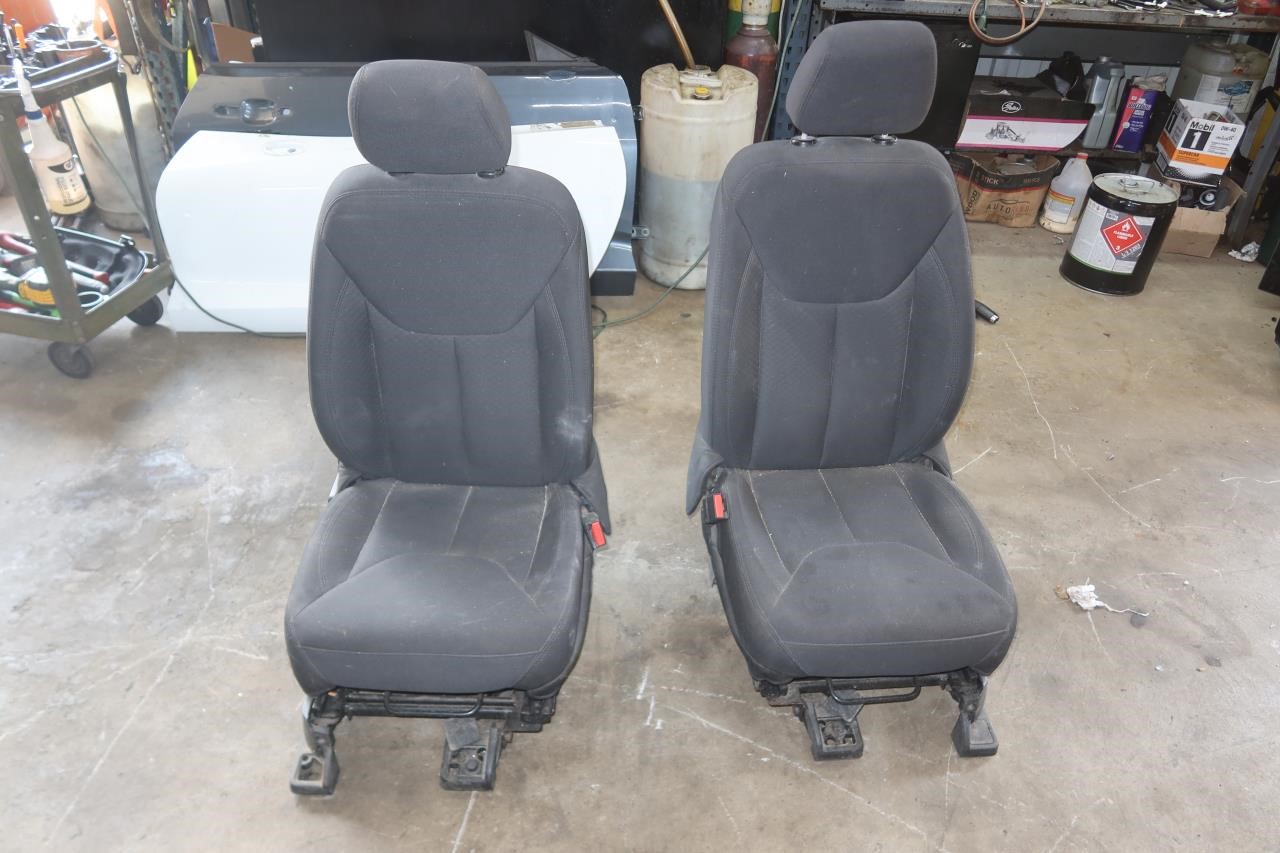 2011-2018 Jeep Wrangler JK 2 Door OEM Front Seats Pair Left Right Cloth