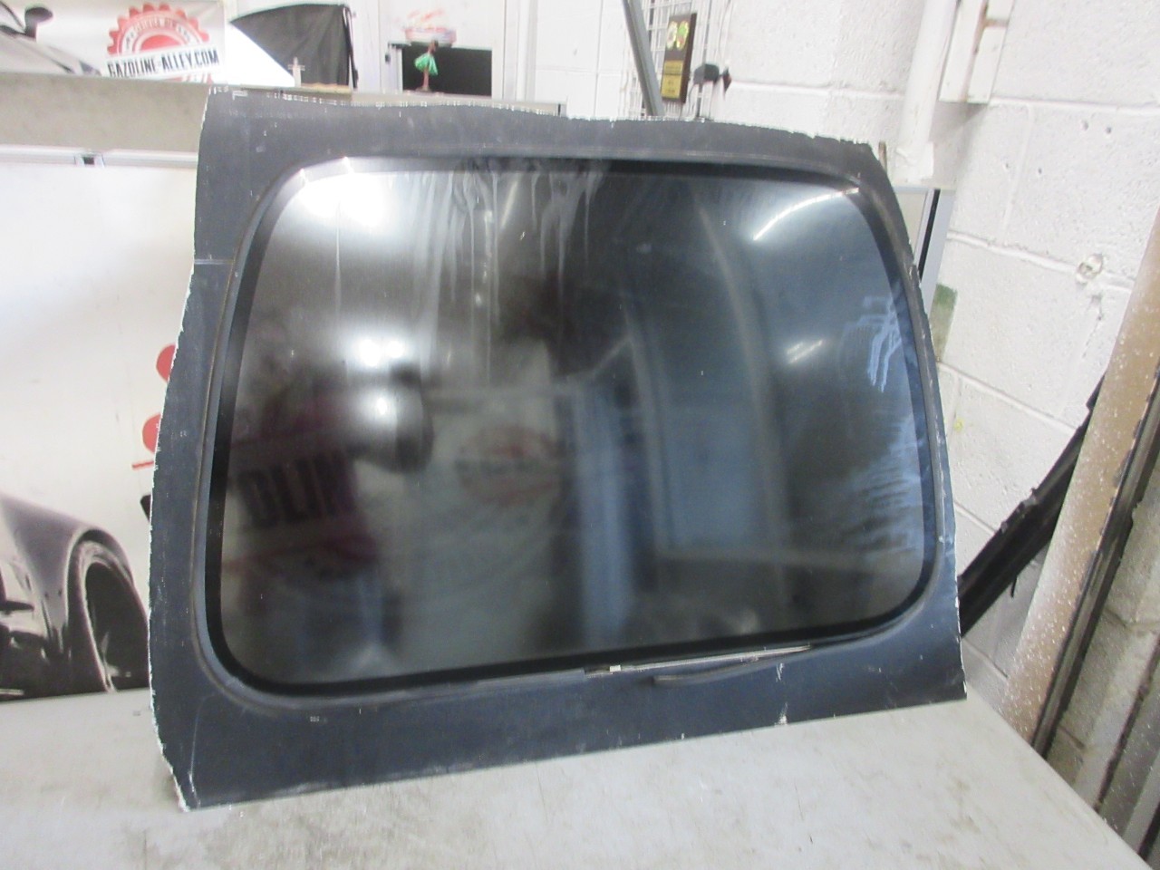 1991-1995 Jeep Wrangler YJ OEM Rear Left Driver LH Window Glass