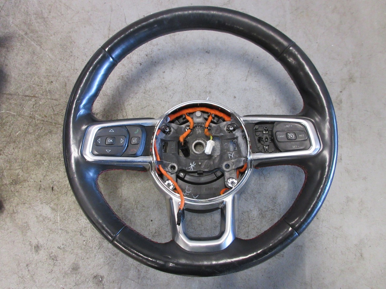 2018-2023 Jeep Wrangler JL Rubicon OEM Steering Wheel Leather w/ Red Stitch